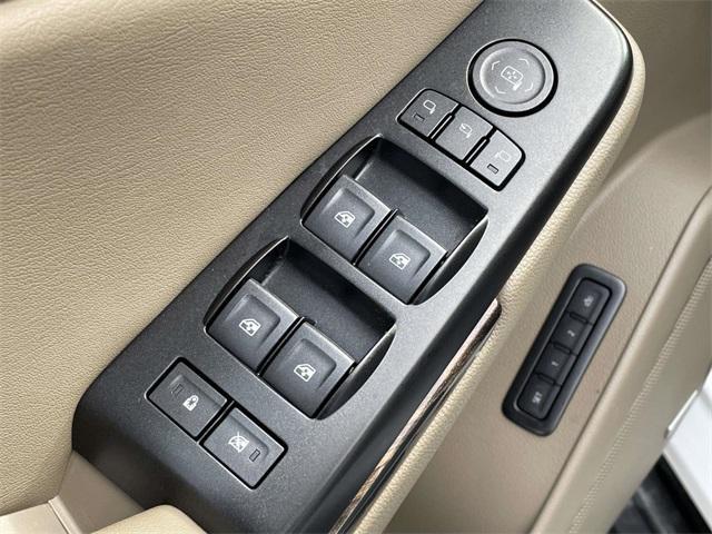 used 2019 GMC Yukon XL car, priced at $18,986