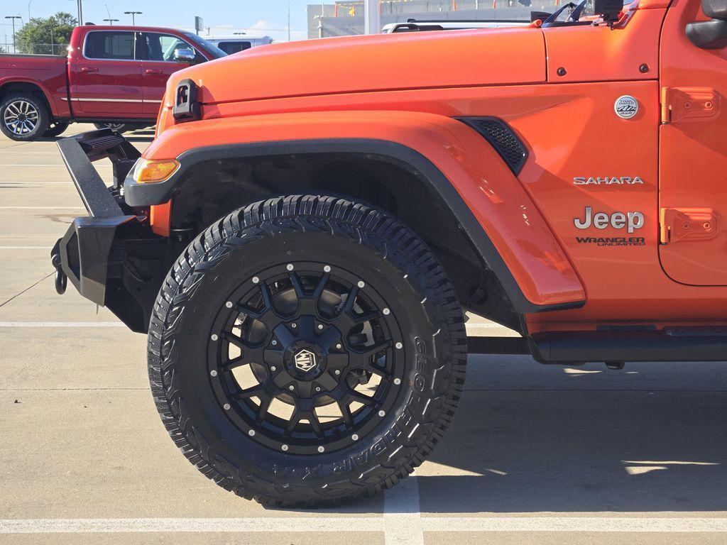 used 2018 Jeep Wrangler Unlimited car, priced at $30,586