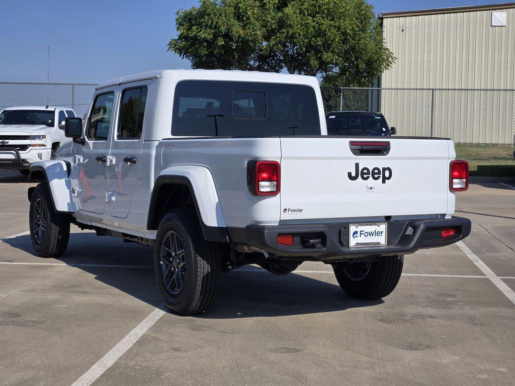 new 2025 Jeep Gladiator car, priced at $38,854