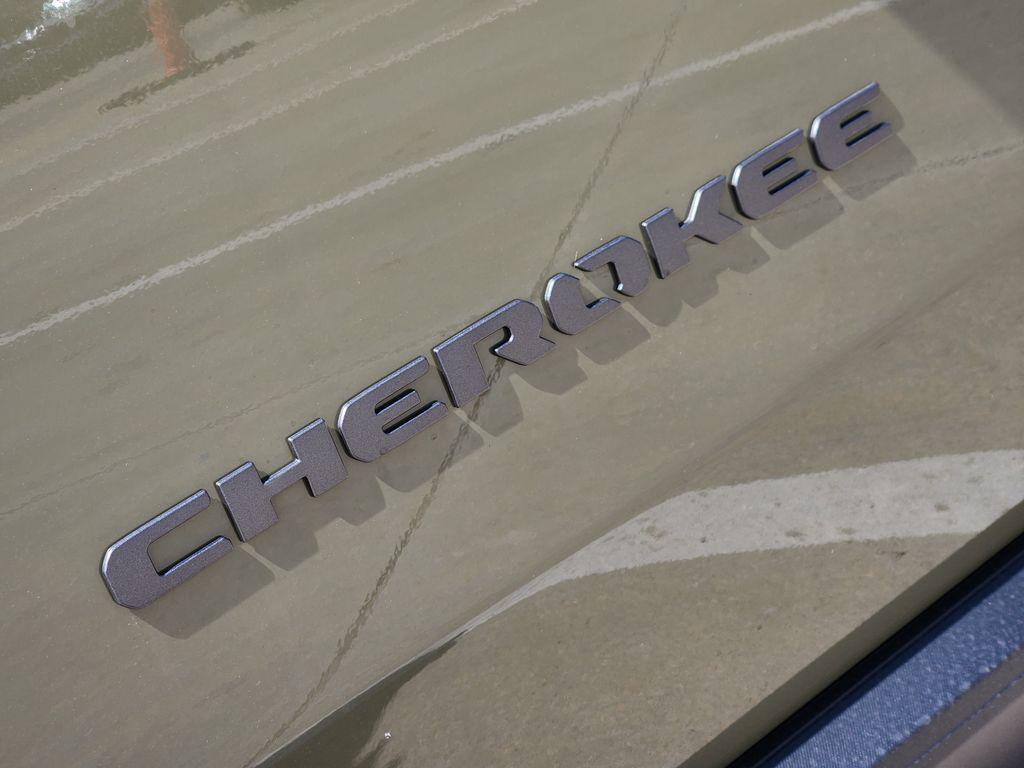 new 2026 Jeep Cherokee car, priced at $36,409