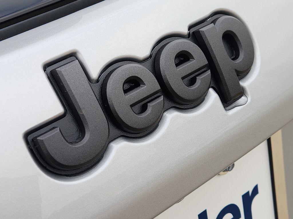 new 2026 Jeep Compass car, priced at $28,304