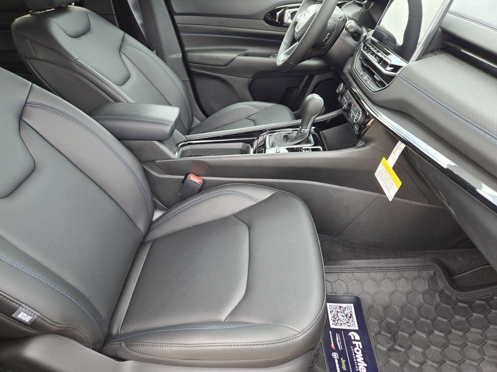 new 2026 Jeep Compass car, priced at $32,059