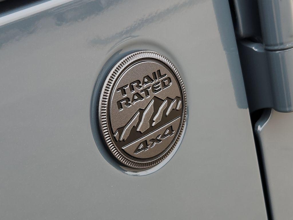 new 2026 Jeep Wrangler car, priced at $36,424