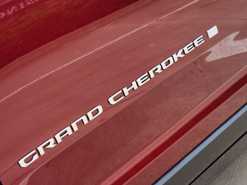 new 2026 Jeep Grand Cherokee L car, priced at $43,129