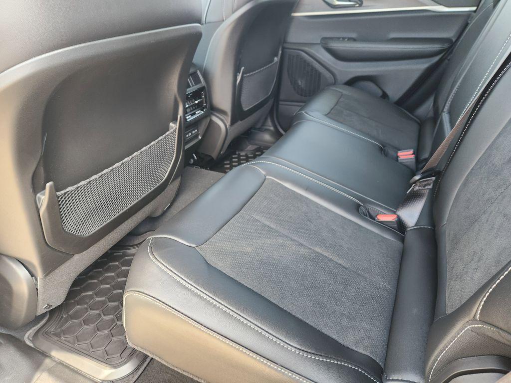 new 2026 Jeep Grand Cherokee car, priced at $38,349
