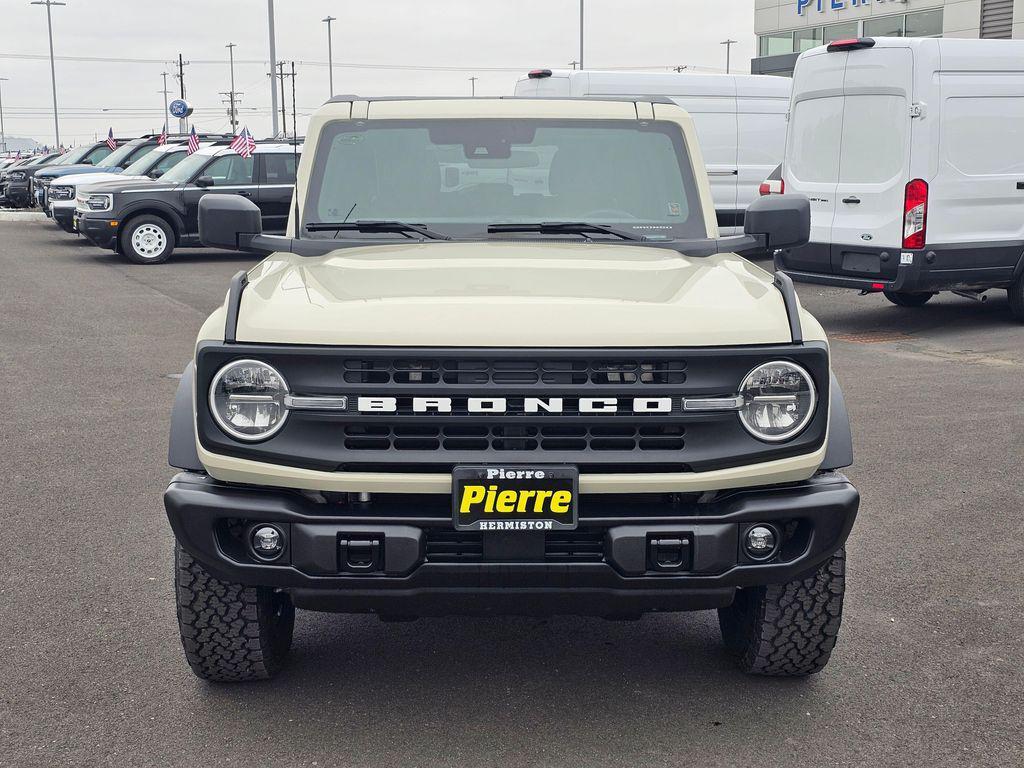 new 2025 Ford Bronco car, priced at $50,873