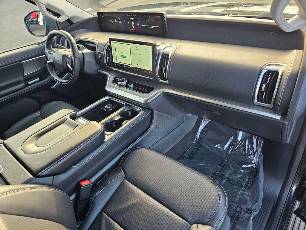 used 2025 Ford Expedition Max car, priced at $73,333