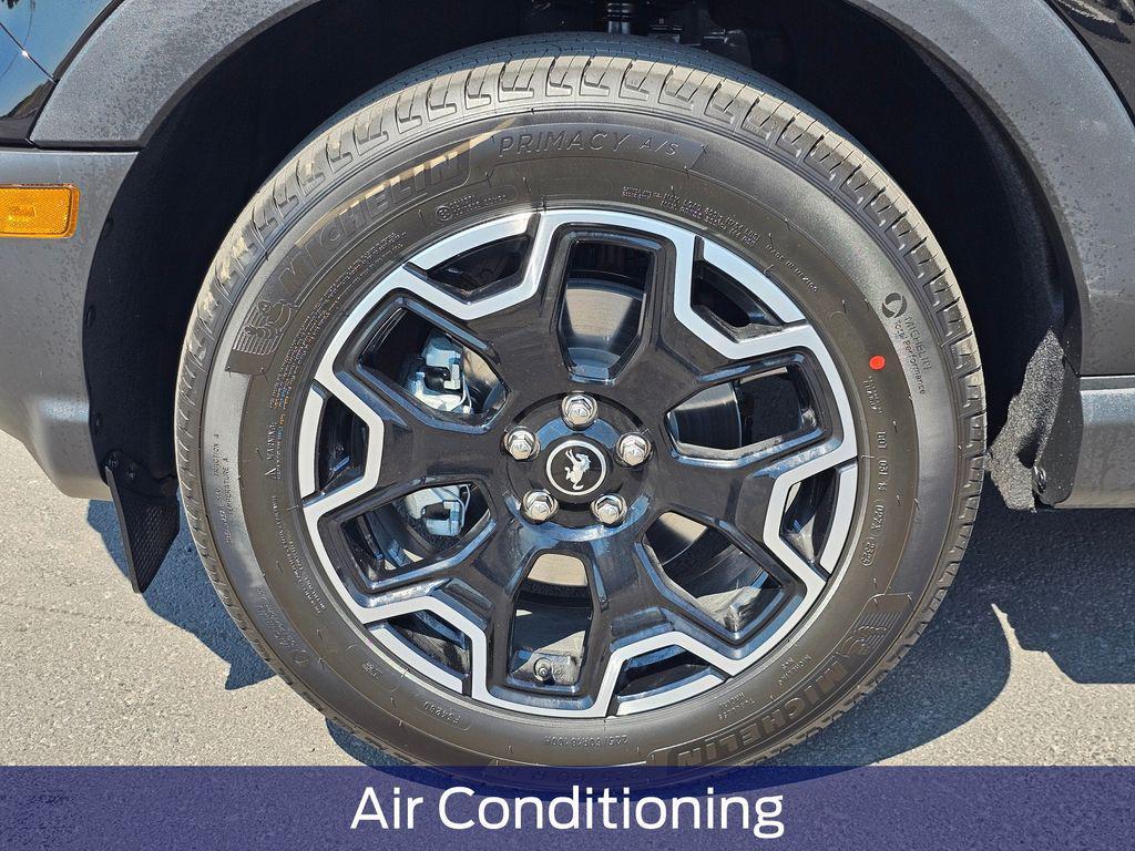 new 2025 Ford Bronco Sport car, priced at $40,088