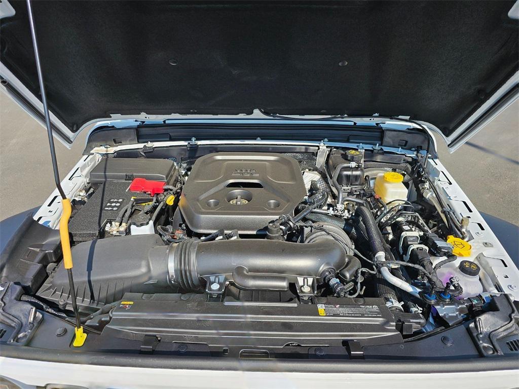 new 2025 Jeep Wrangler car, priced at $47,988