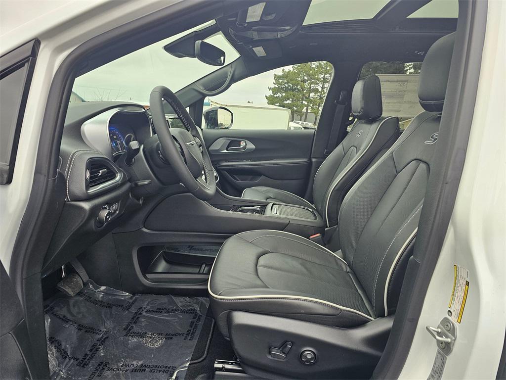 new 2026 Chrysler Pacifica car