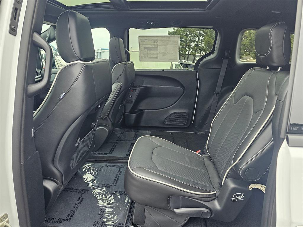 new 2026 Chrysler Pacifica car