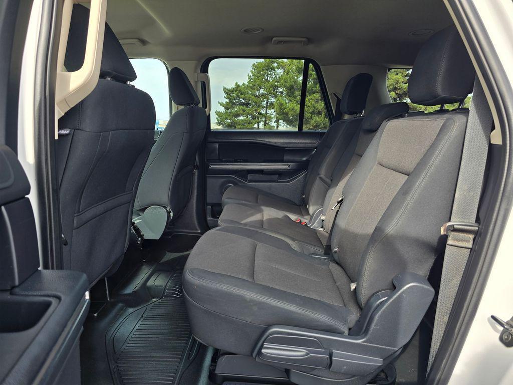 used 2024 Ford Expedition Max car, priced at $40,991