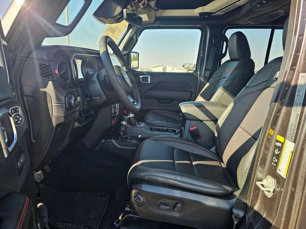 new 2025 Jeep Wrangler car, priced at $58,021