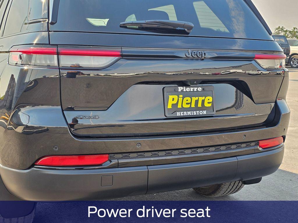 used 2025 Jeep Grand Cherokee car, priced at $39,280