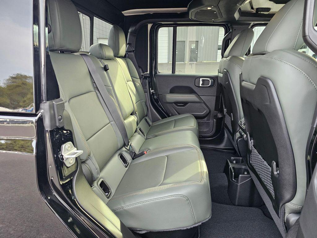 new 2026 Jeep Gladiator car, priced at $63,875