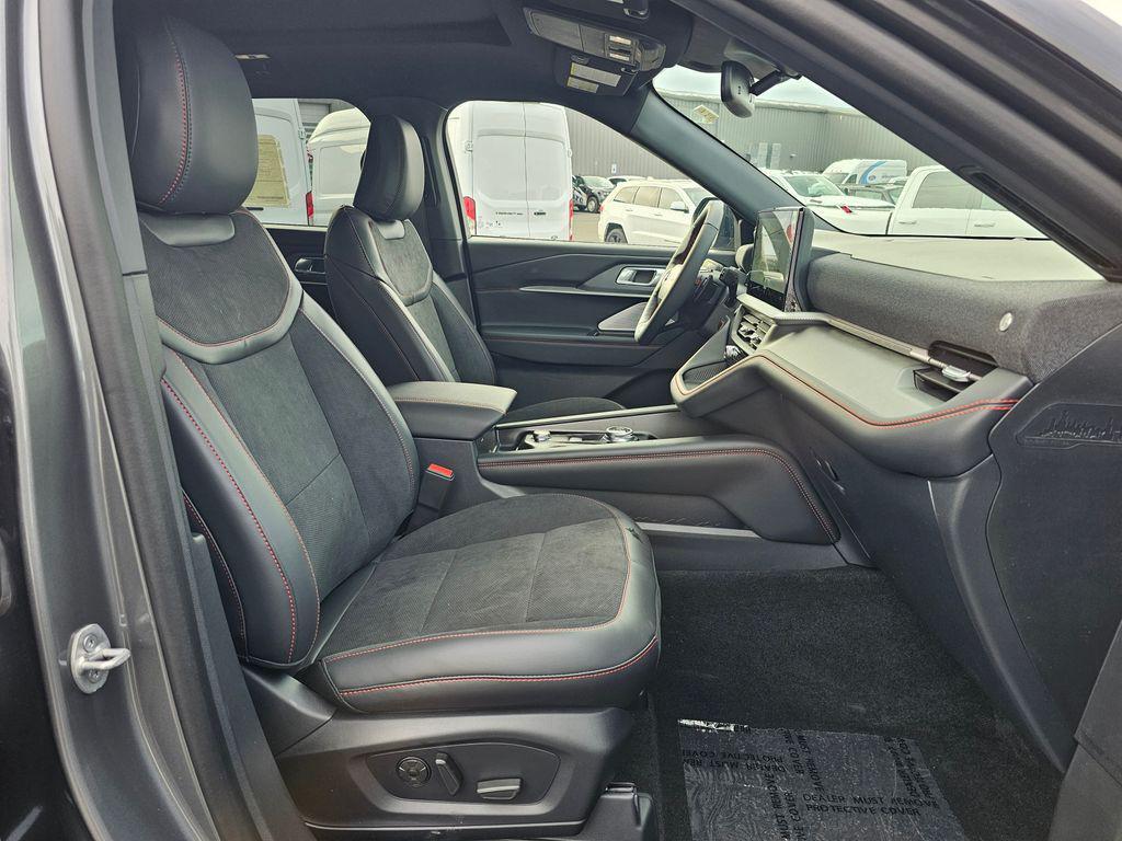 new 2026 Ford Explorer car