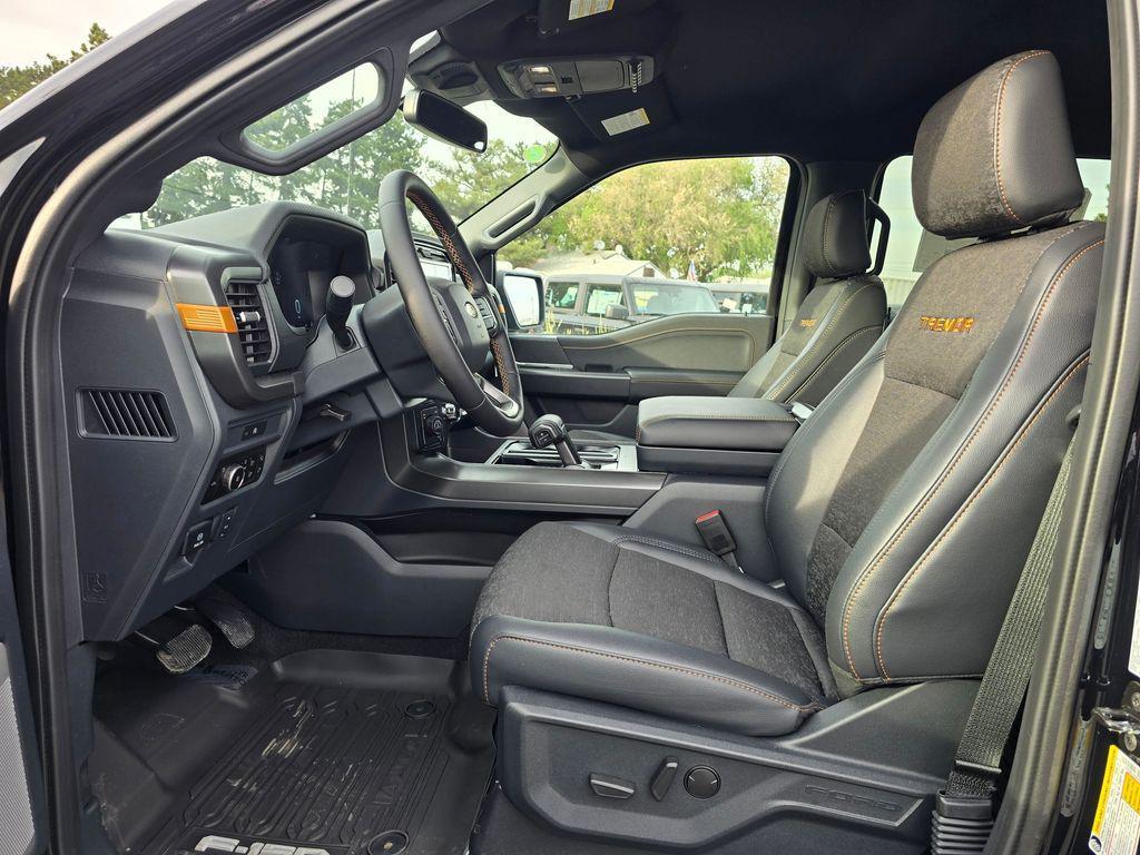 new 2025 Ford F-150 car