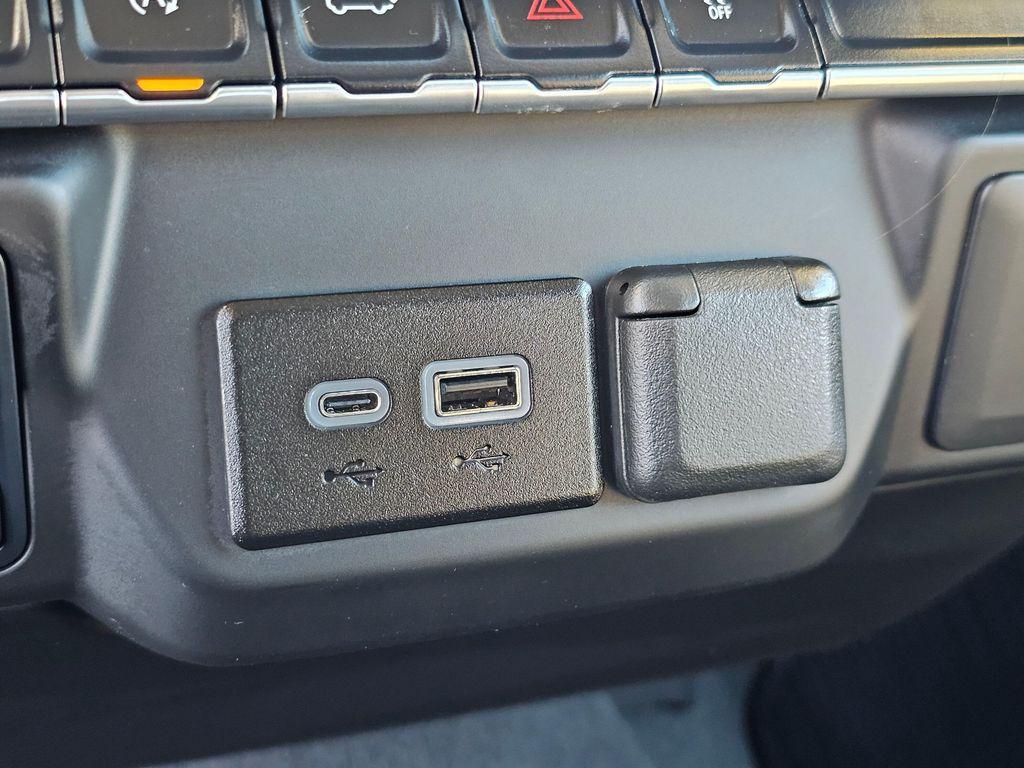 used 2024 Chevrolet Silverado 1500 car, priced at $37,988