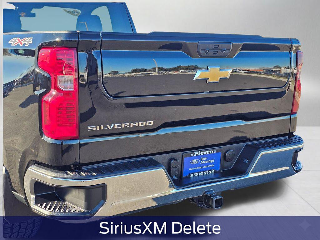 used 2024 Chevrolet Silverado 1500 car, priced at $33,985