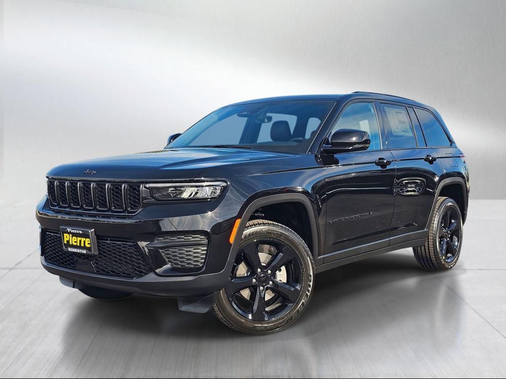 new 2025 Jeep Grand Cherokee car, priced at $43,988