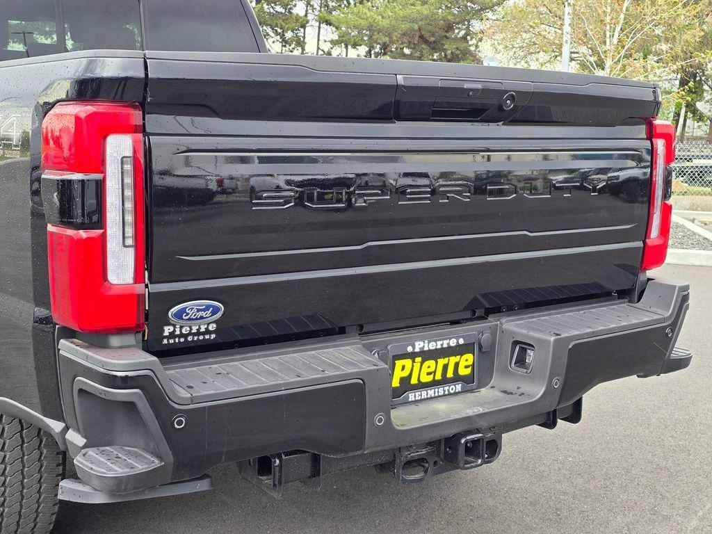 new 2025 Ford F-350 car
