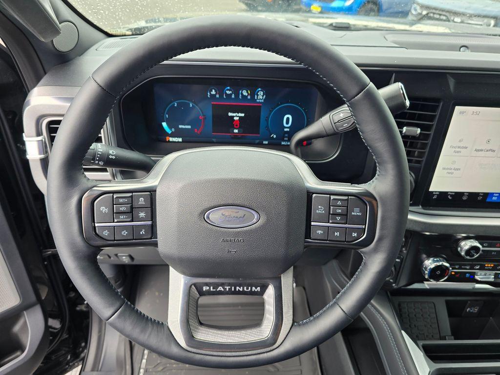 new 2025 Ford F-350 car