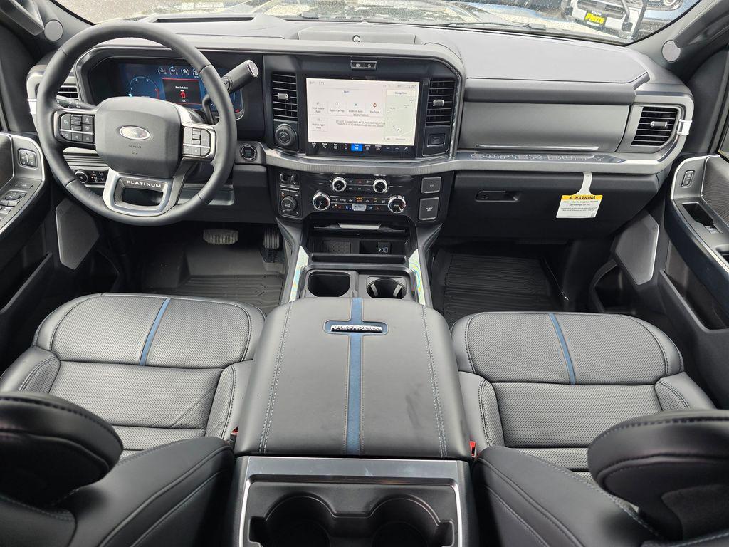 new 2025 Ford F-350 car