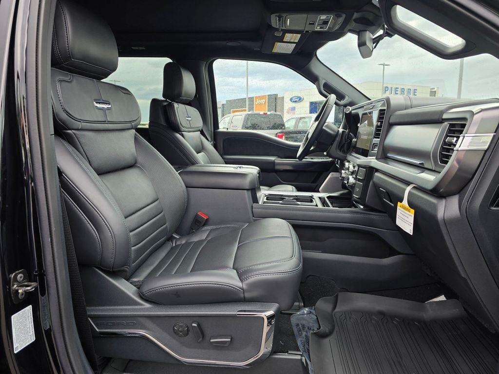new 2025 Ford F-350 car