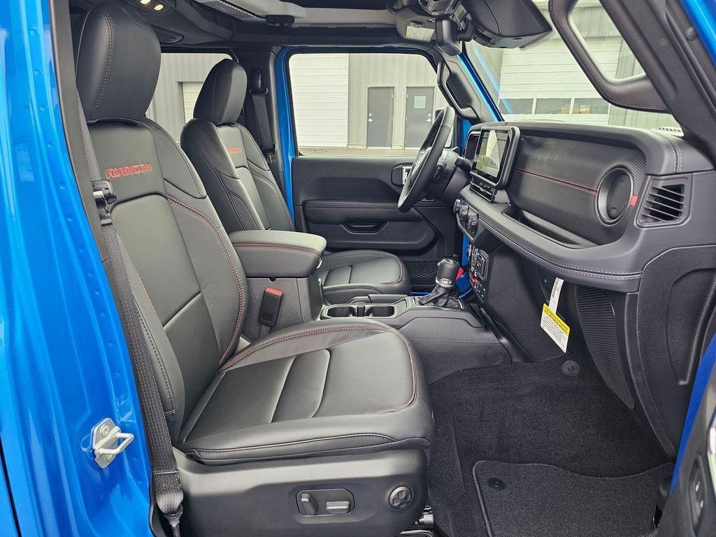 new 2025 Jeep Wrangler car, priced at $58,021