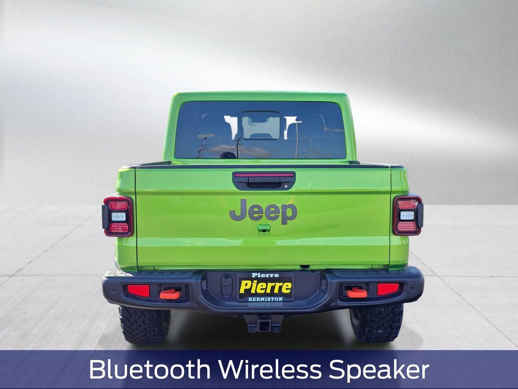 new 2026 Jeep Gladiator car, priced at $62,570