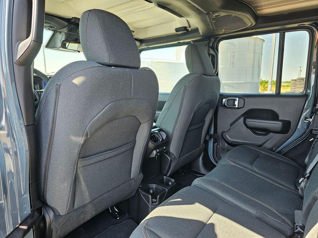 new 2025 Jeep Wrangler car, priced at $46,999