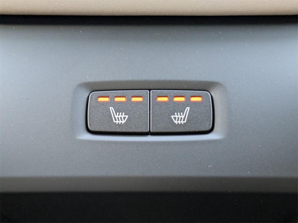 new 2026 Volvo XC60 car, priced at $57,985