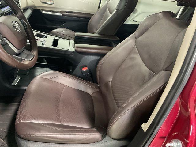 used 2021 Toyota Sienna car, priced at $31,900
