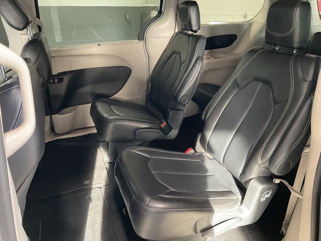 used 2024 Chrysler Pacifica car, priced at $29,451