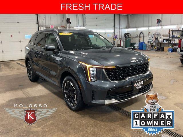used 2024 Kia Sorento car, priced at $25,931