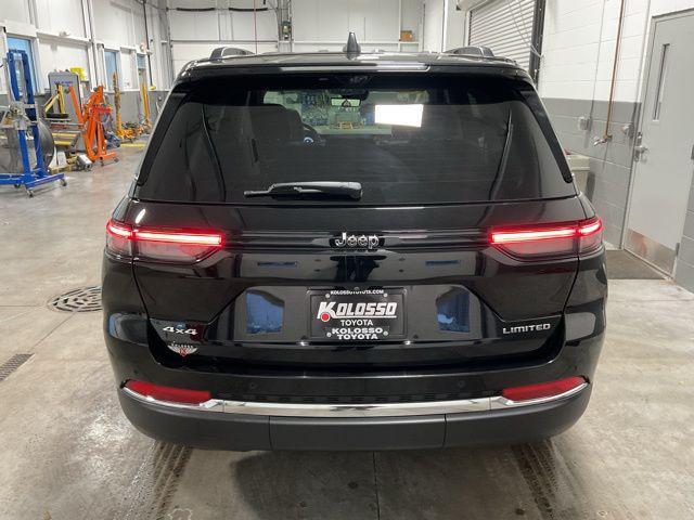 used 2023 Jeep Grand Cherokee car, priced at $27,383