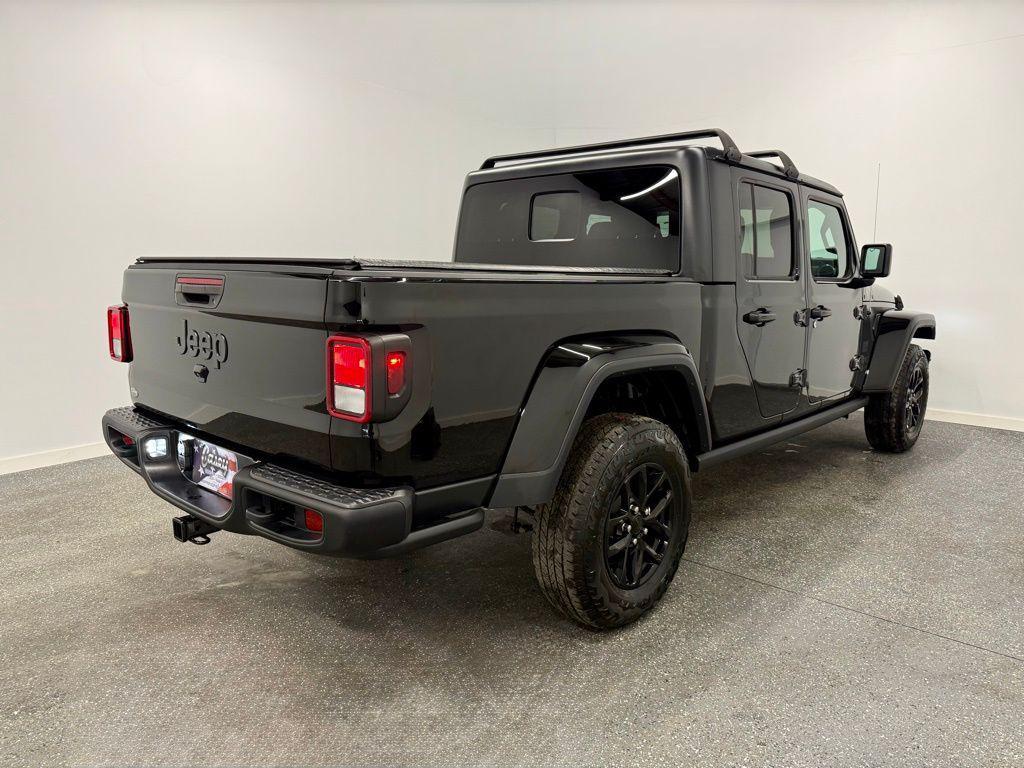 used 2023 Jeep Gladiator car, priced at $33,974
