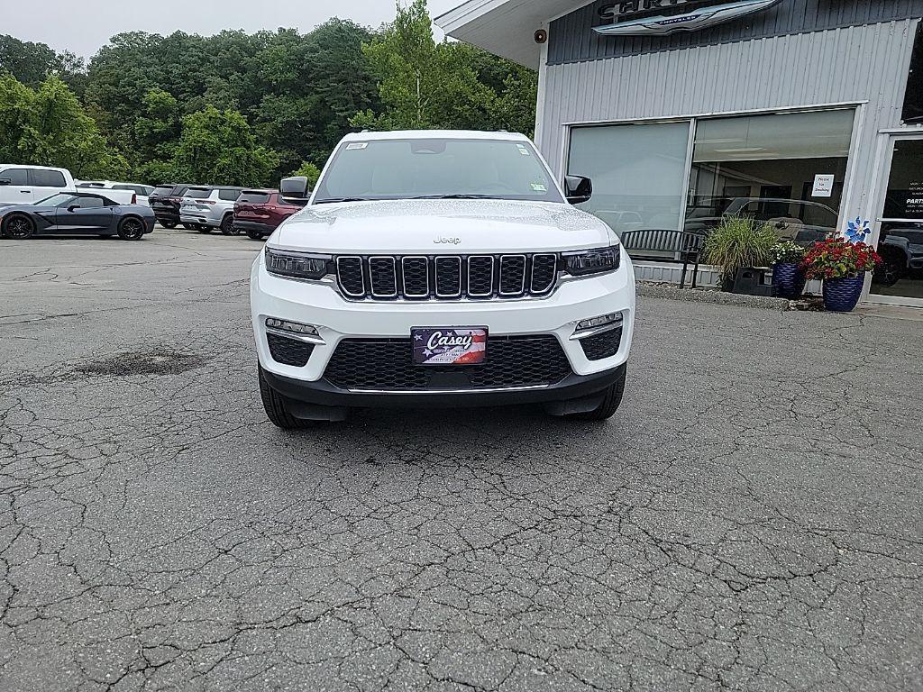 new 2025 Jeep Grand Cherokee car, priced at $45,853