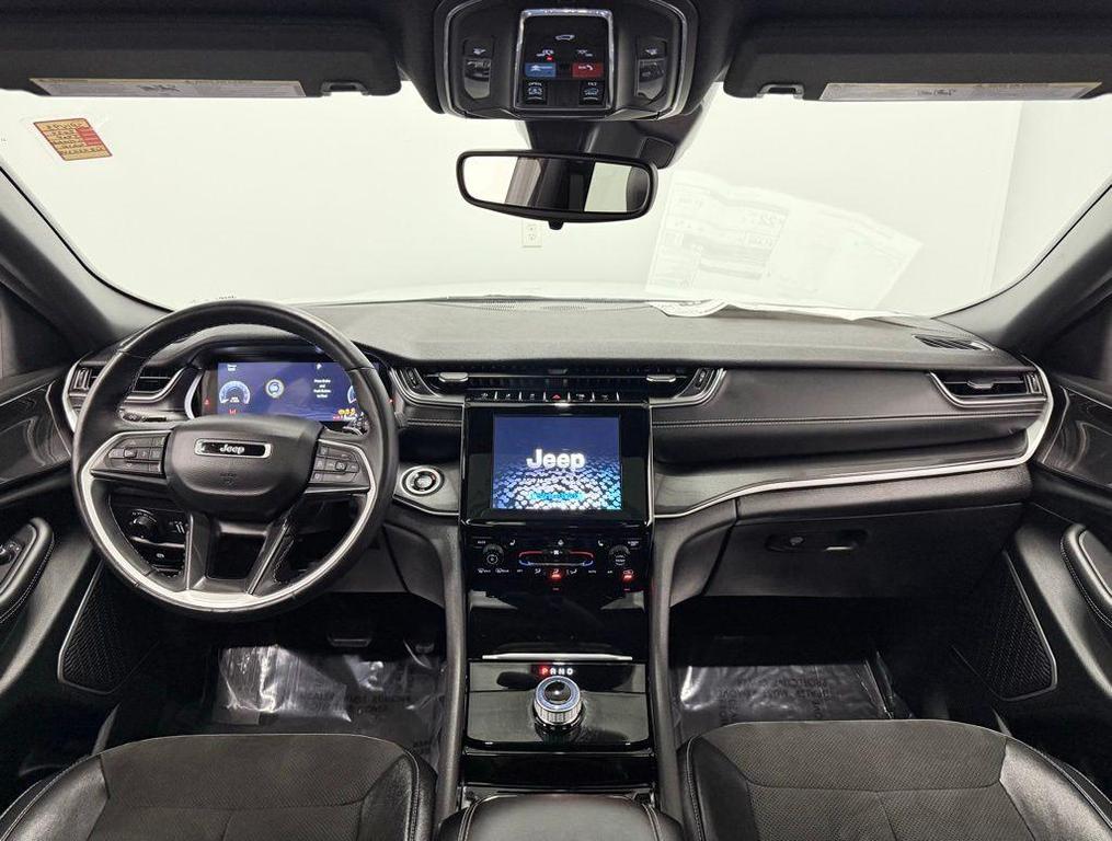 used 2022 Jeep Grand Cherokee car, priced at $30,974