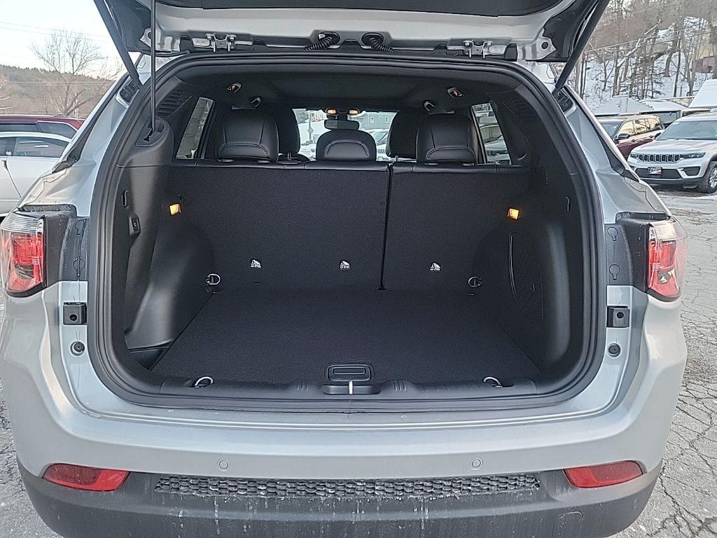 new 2026 Jeep Compass car, priced at $34,092