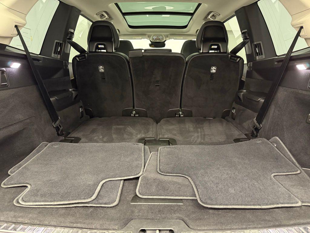 used 2024 Volvo XC90 Recharge Plug-In Hybrid car, priced at $39,574