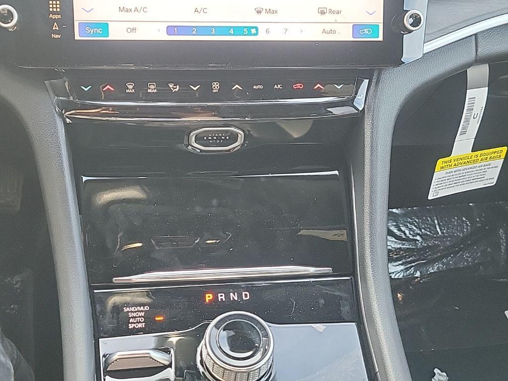 new 2026 Jeep Grand Cherokee car, priced at $50,805