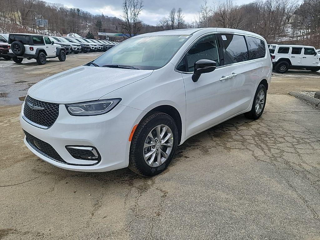 new 2026 Chrysler Pacifica car, priced at $54,270