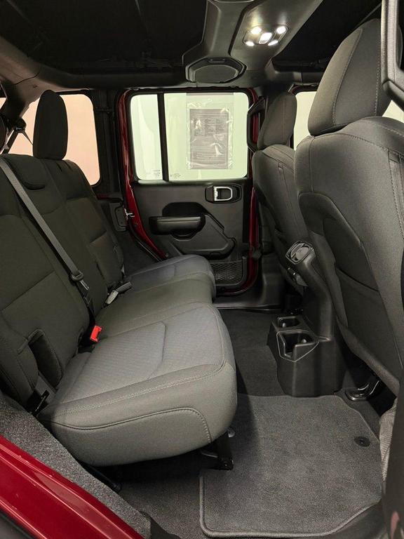 used 2022 Jeep Wrangler Unlimited car, priced at $28,974