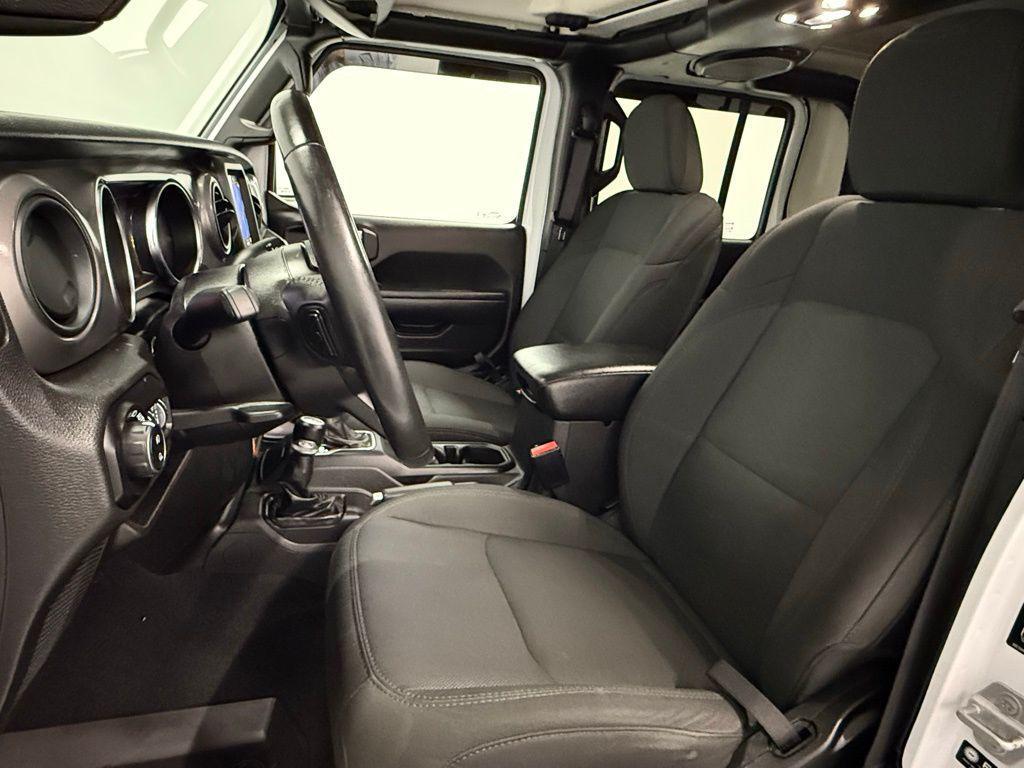 used 2022 Jeep Gladiator car, priced at $29,574