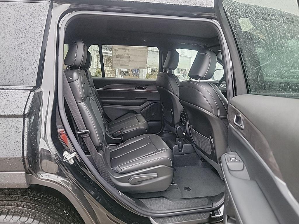 new 2025 Jeep Grand Cherokee L car, priced at $48,444