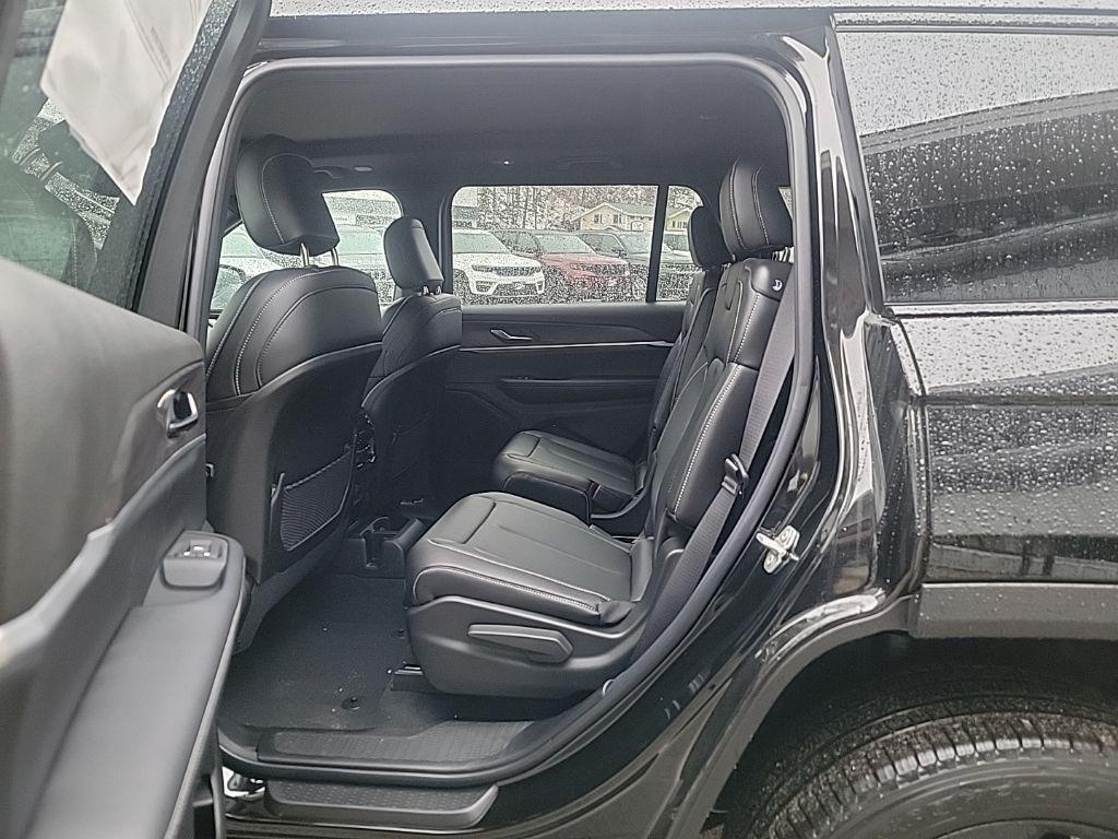 new 2025 Jeep Grand Cherokee L car, priced at $48,444