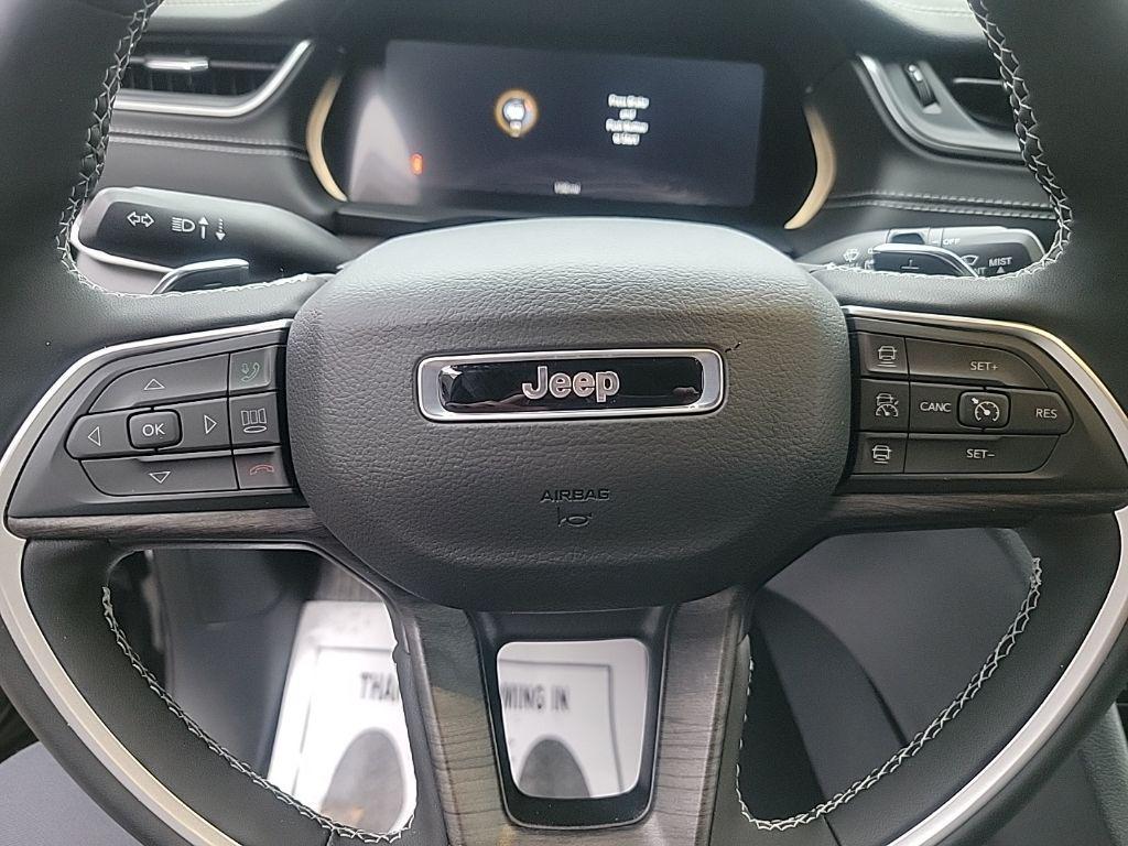 new 2025 Jeep Grand Cherokee L car, priced at $48,444