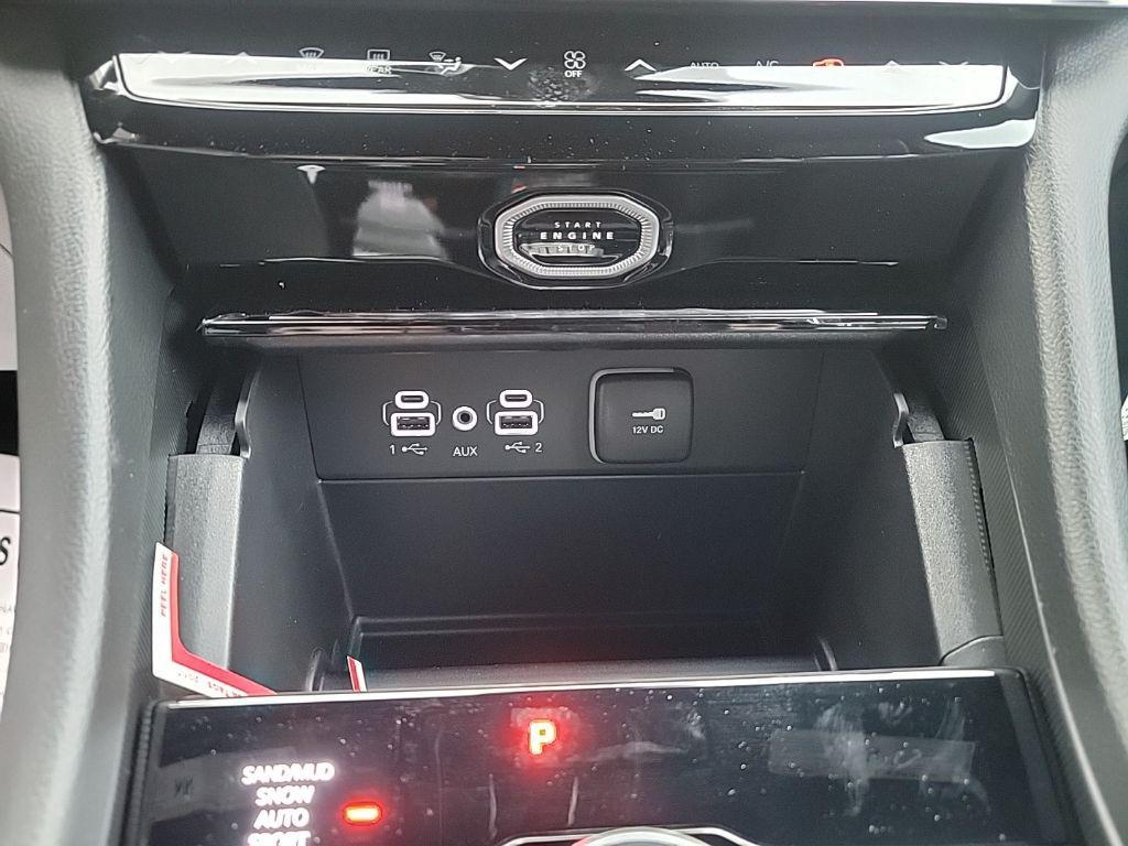 new 2026 Jeep Grand Cherokee car, priced at $50,210