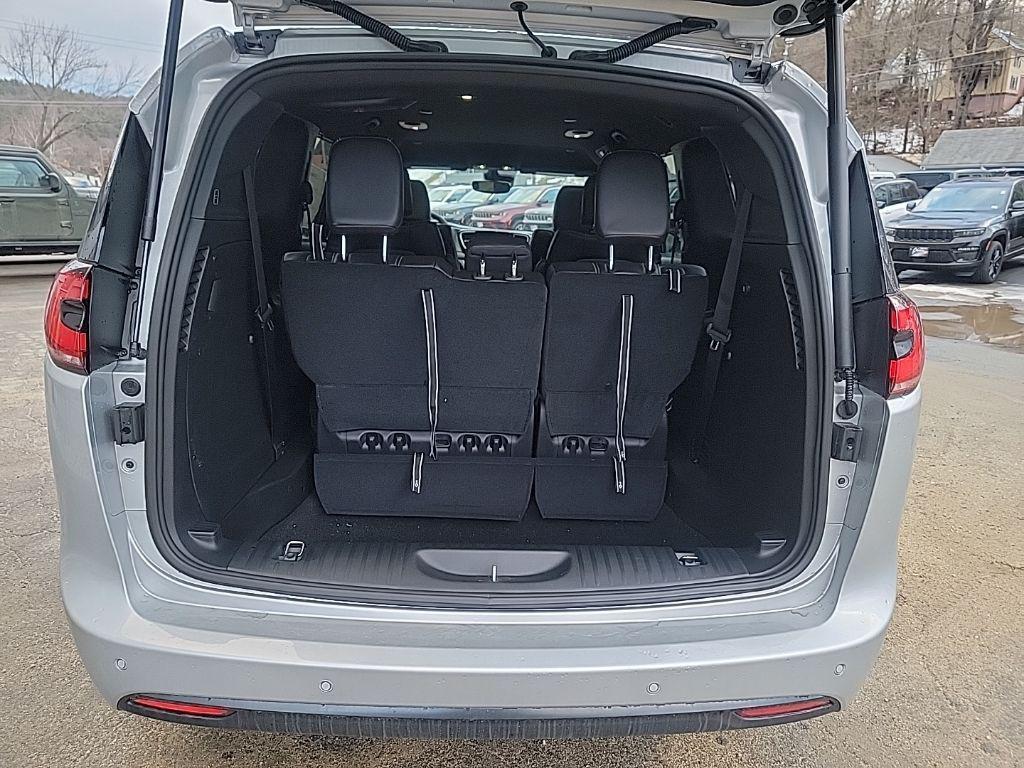 new 2026 Chrysler Pacifica car, priced at $51,220